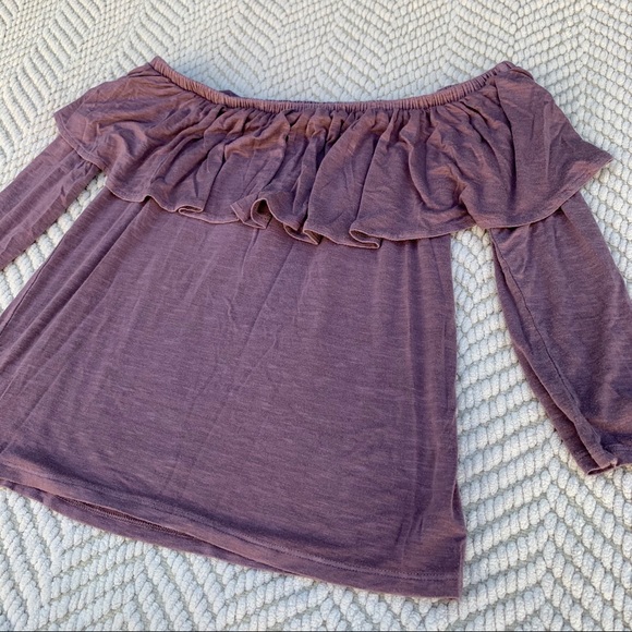 AEO Off-the-Shoulder Ruffle Top - Picture 4 of 4